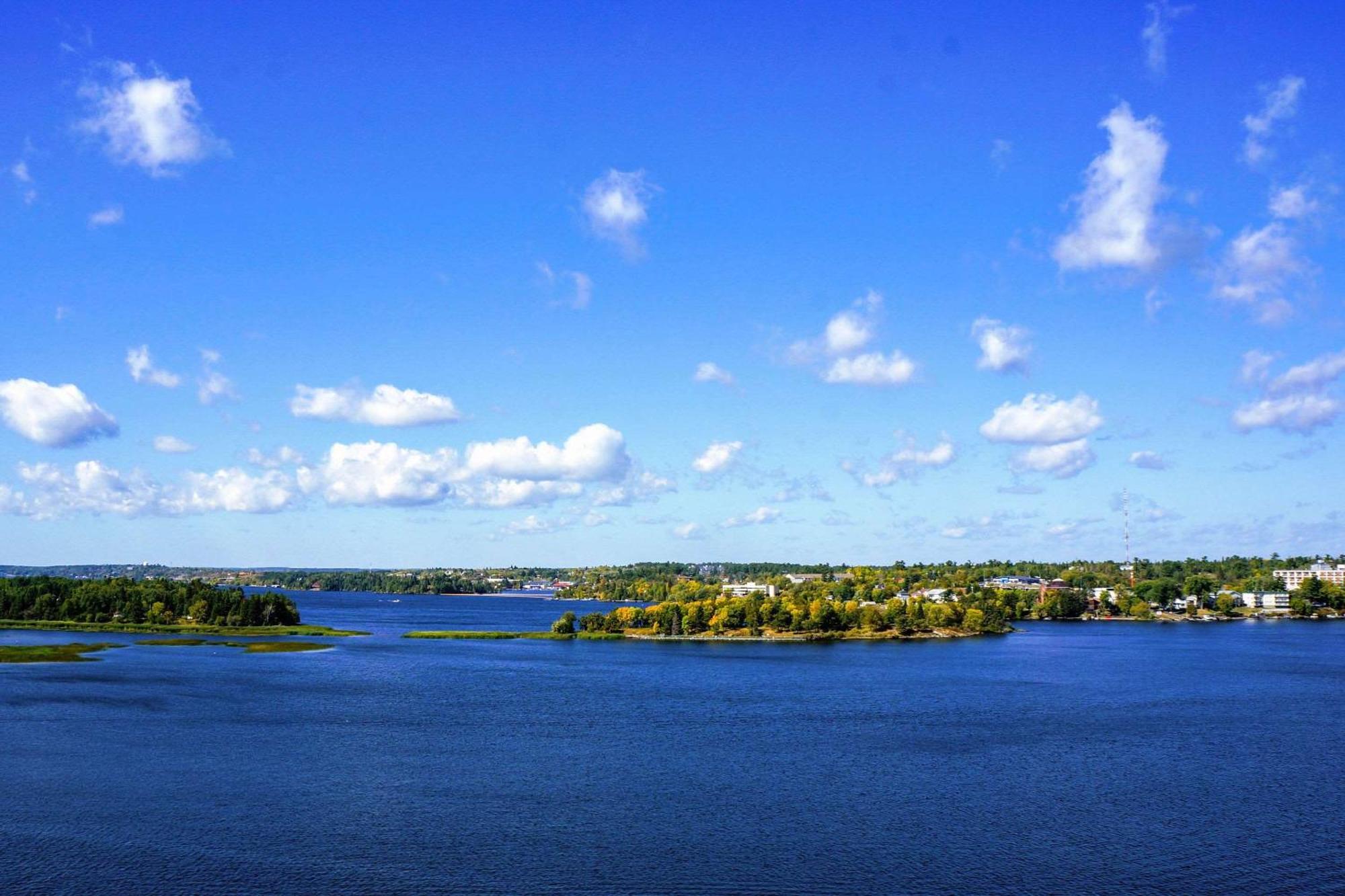 Clarion Lakeside Inn & Conference Centre Kenora Esterno foto